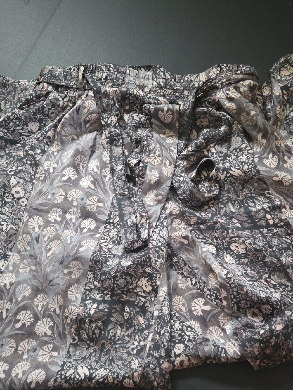 Mystree Black and Light Pink Floral Tie-Waist Pants